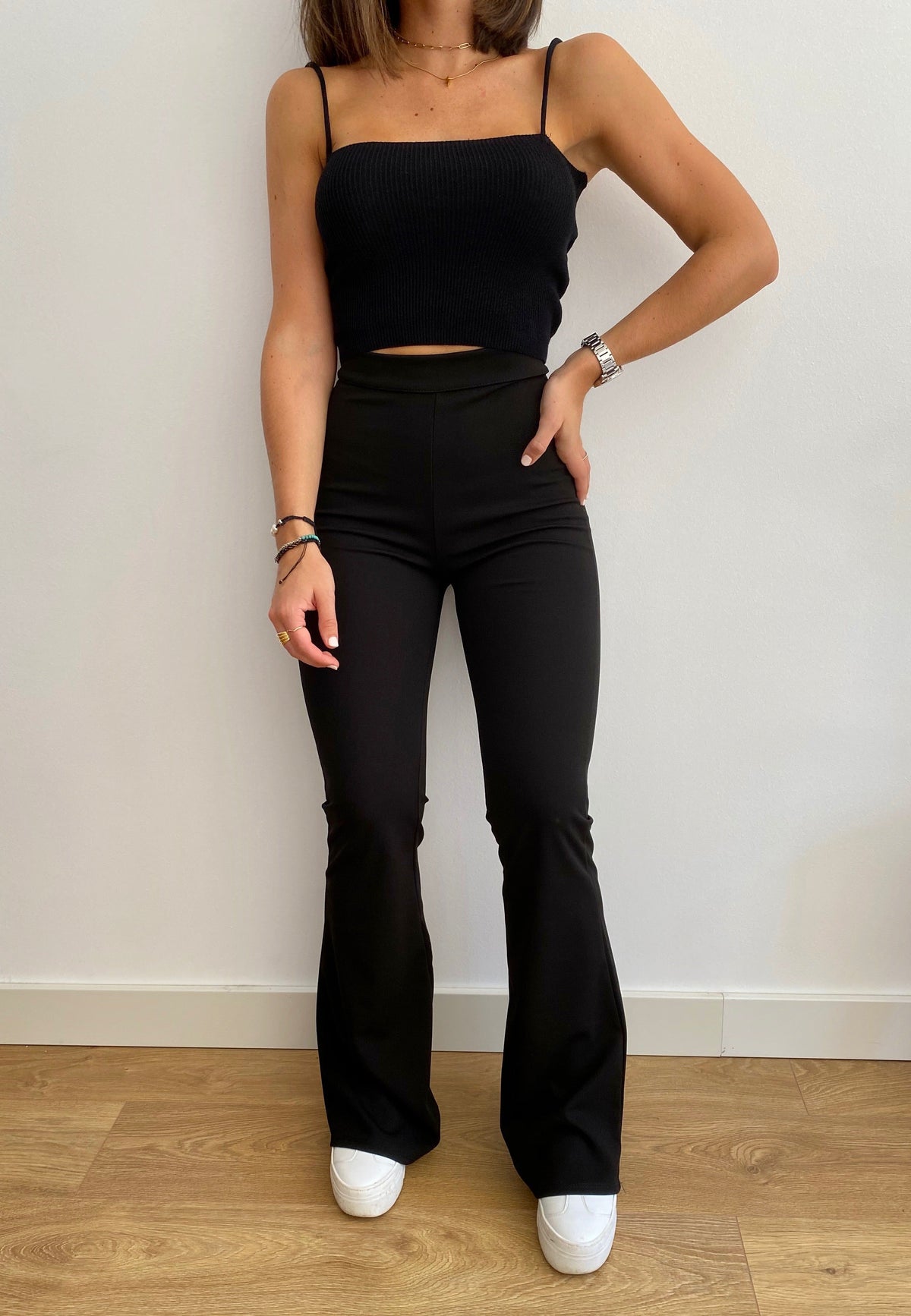 Pantalón campana negro